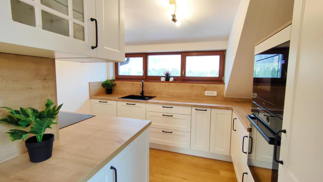 Apartmaji Dora Mojstrana Εξωτερικό φωτογραφία