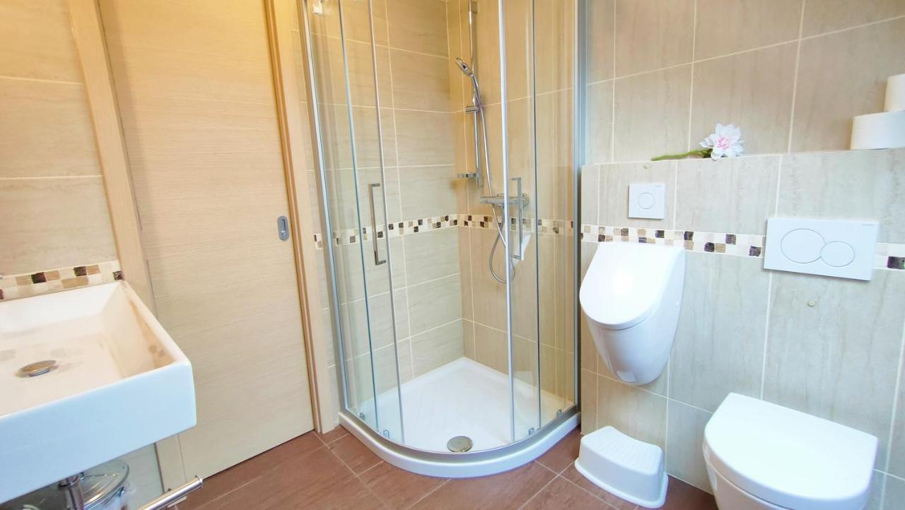 Apartmaji Dora Mojstrana Εξωτερικό φωτογραφία