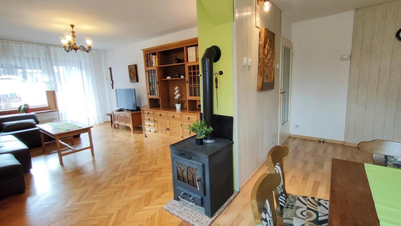 Apartmaji Dora Mojstrana Εξωτερικό φωτογραφία
